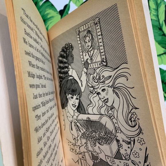 Vintage 1992 Barbie Book Phantom of Shrieking Pond Spooky - Picture 5 of 8